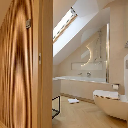 Bezowy Sun Seasons 24 W Szklarskiej Porebie Z Wanna By Renters