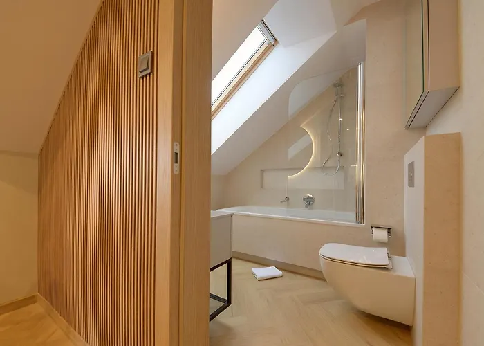 Bezowy Sun Seasons 24 W Szklarskiej Porebie Z Wanna By Renters