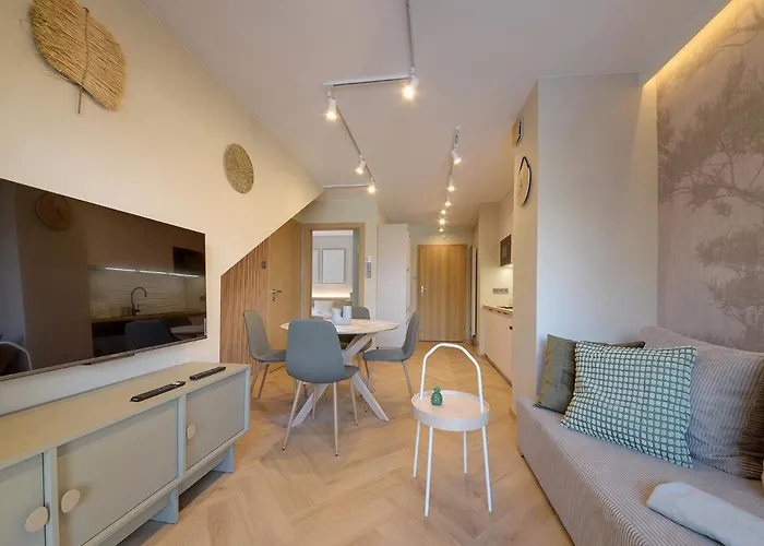 Bezowy Sun Seasons 24 W Szklarskiej Porebie Z Wanna By Renters Apartment *